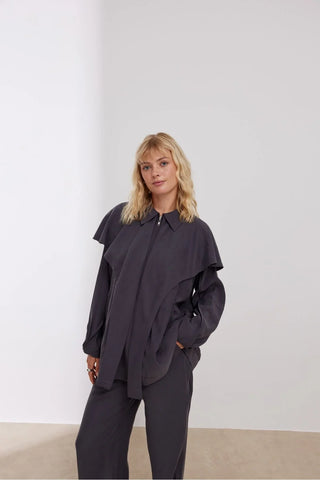 Modal Yakası Seyyar Takım Antrasit