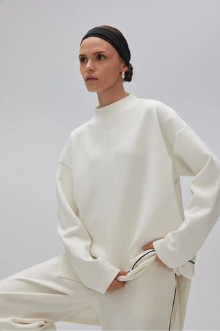 Oyşo Biyeli Takım Ekru