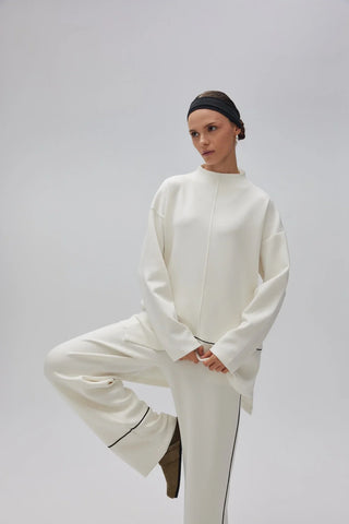 Oyşo Biyeli Takım Ekru