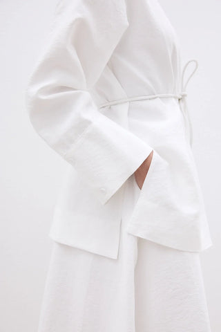 Fular Yakalı Gömlek Beyaz