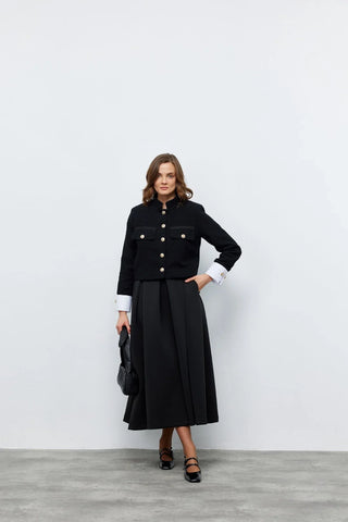 Tüvit Manşetli Mini Ceket Siyah