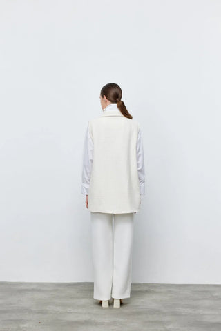 Tüvit İnci Düğmeli Yelek Ekru
