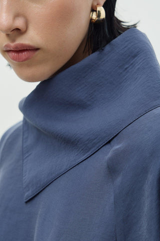 Modal Düşük Yaka Takım Lacivert