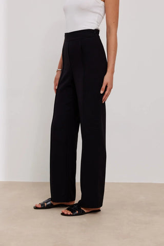 Önden Dikişli Yüksek Bel Pantolon Siyah