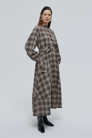 Mira Ekose Uzun Elbise Bej