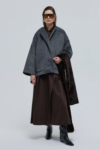 Merlo Atkılı Kısa Kaban Antrasit