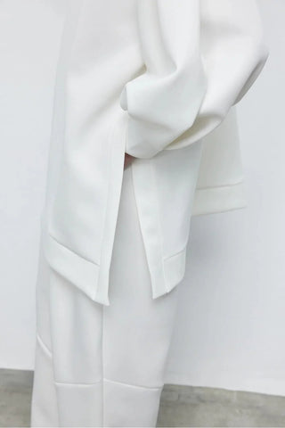 Özgü Scuba Takım Beyaz