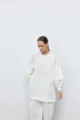 Özgü Scuba Takım Beyaz